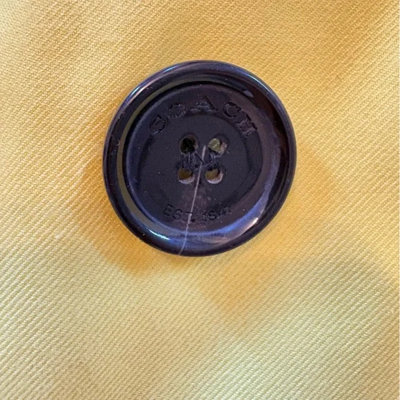 Coach yellow coat XS classic style - Picture 7 of 10